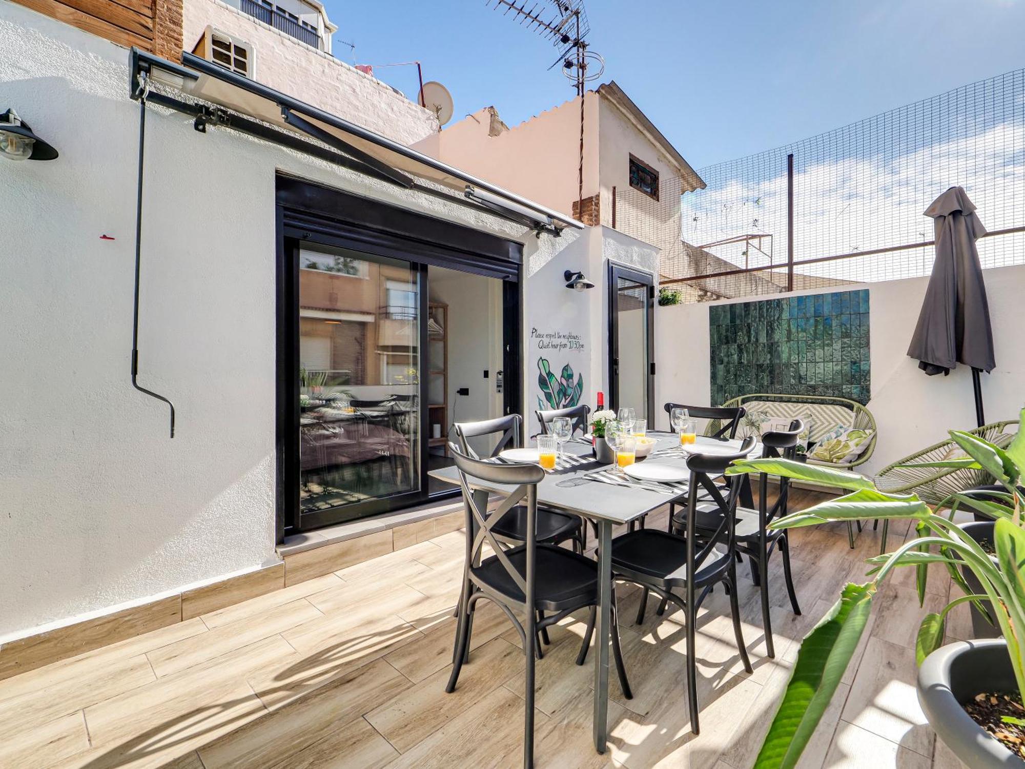Casa Maria Townhouse- Terrace-4 Bedrooms L'Hospitalet de Llobregat Extérieur photo