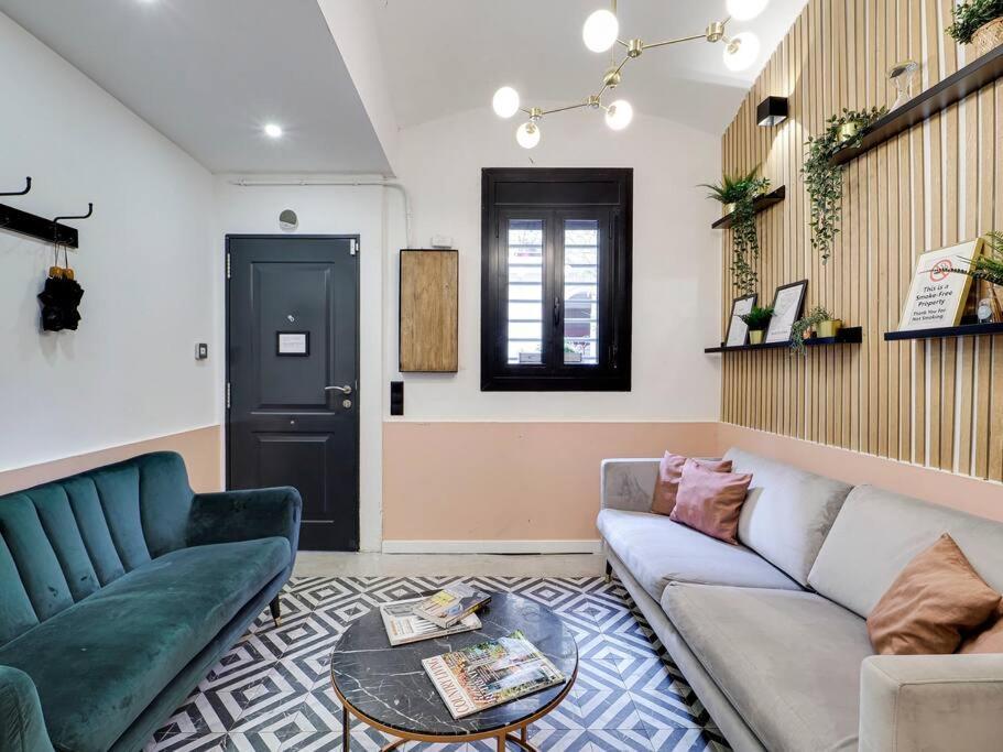 Casa Maria Townhouse- Terrace-4 Bedrooms L'Hospitalet de Llobregat Extérieur photo